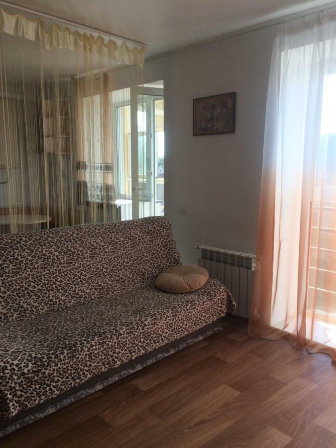 Studio Apartment In Center Πολτάβα Εξωτερικό φωτογραφία